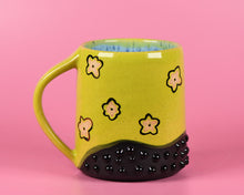  11oz Green flower mug 2