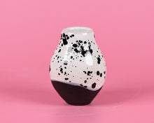  Black and white mini pot #2