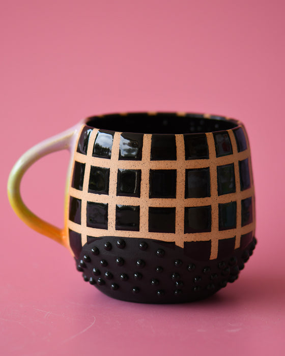 14oz Black grid mug 2