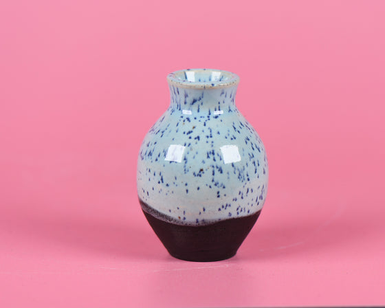 Speckled blue mini pot #1