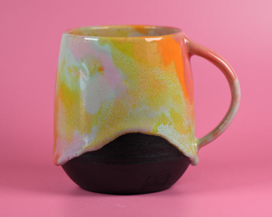 130z Rainbow marble mug 4