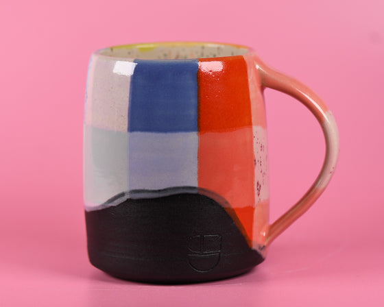 12oz Rainbow picnic mug 1