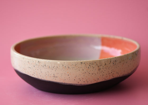 Blocked rainbow fade bowl