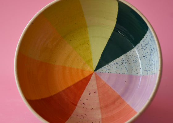 Colorwheel bowl 1